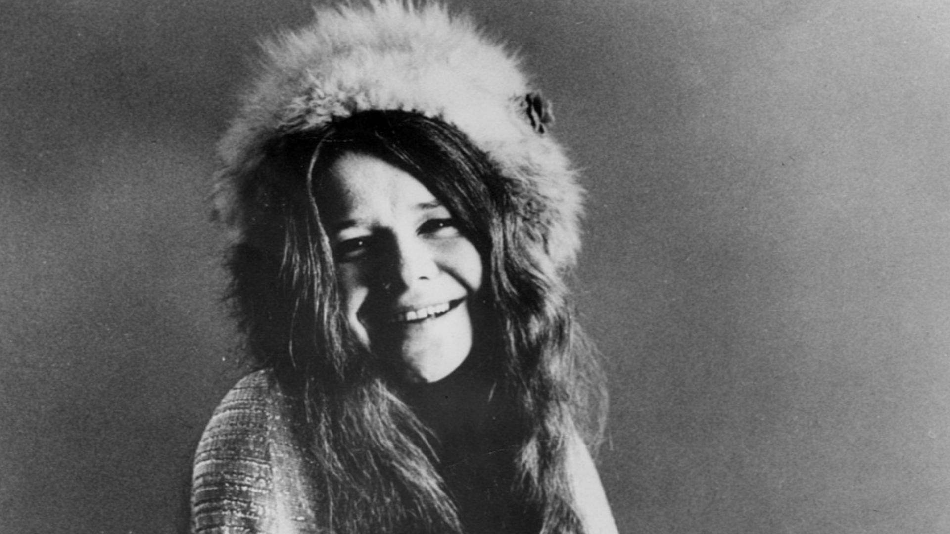 File:Janis Joplin seated 1970.JPG