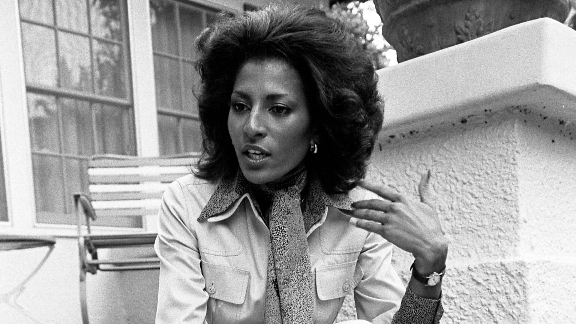 File:Pam Grier 1976.jpg