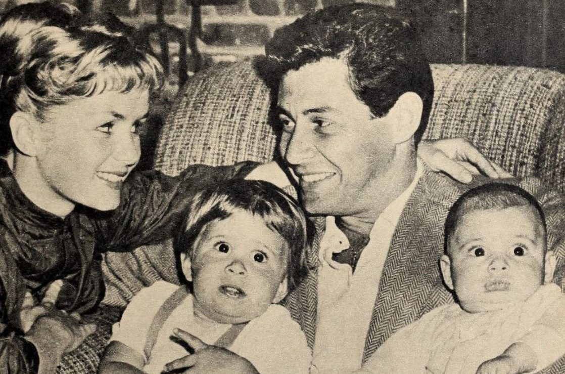 Debbie Reynolds And Eddie Fisher
