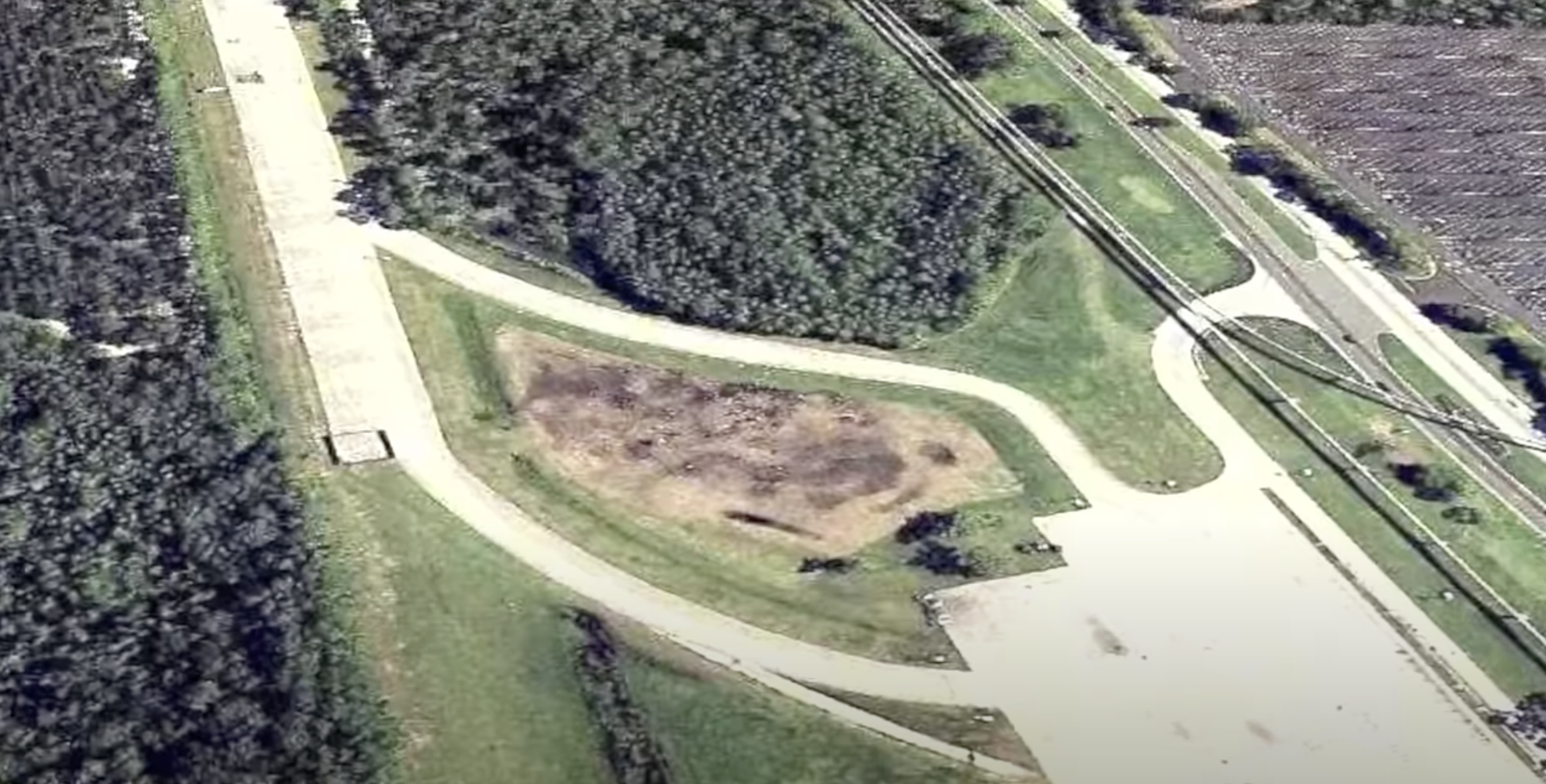 Disney Singing Runway 1