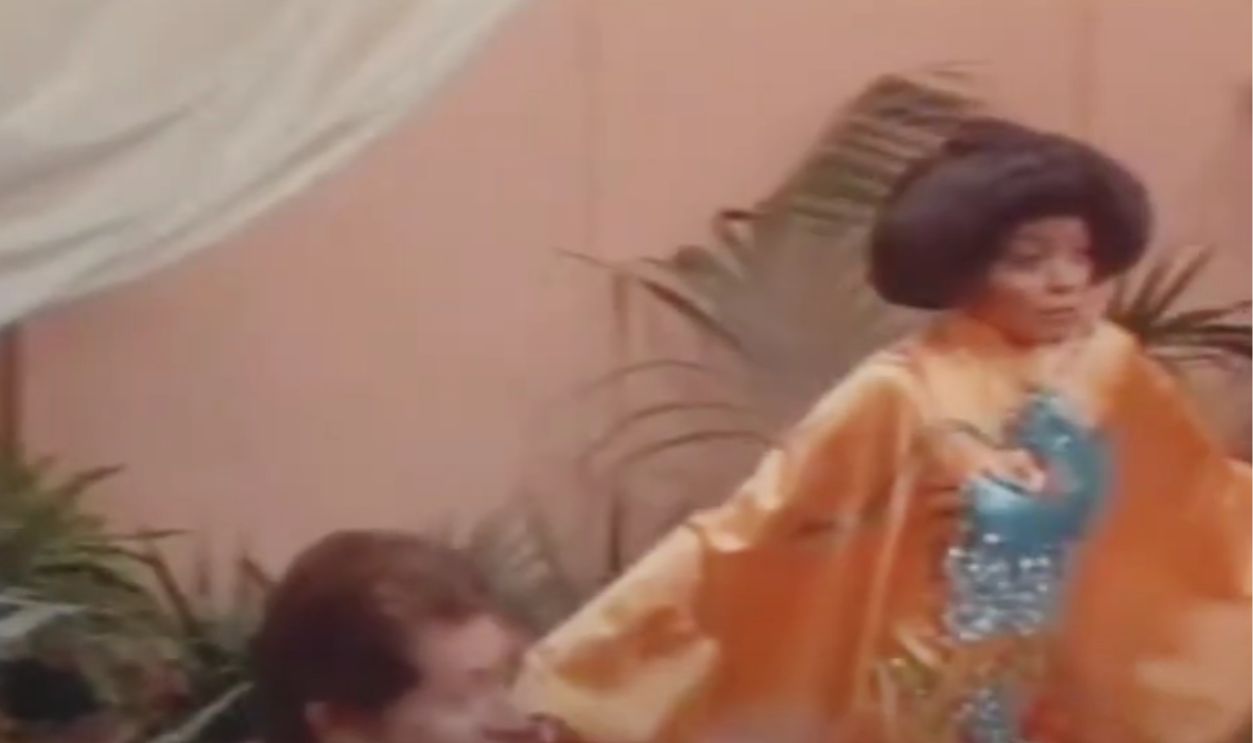 Diana Ross’ Tangerine Kimono In Mahogany (1975)