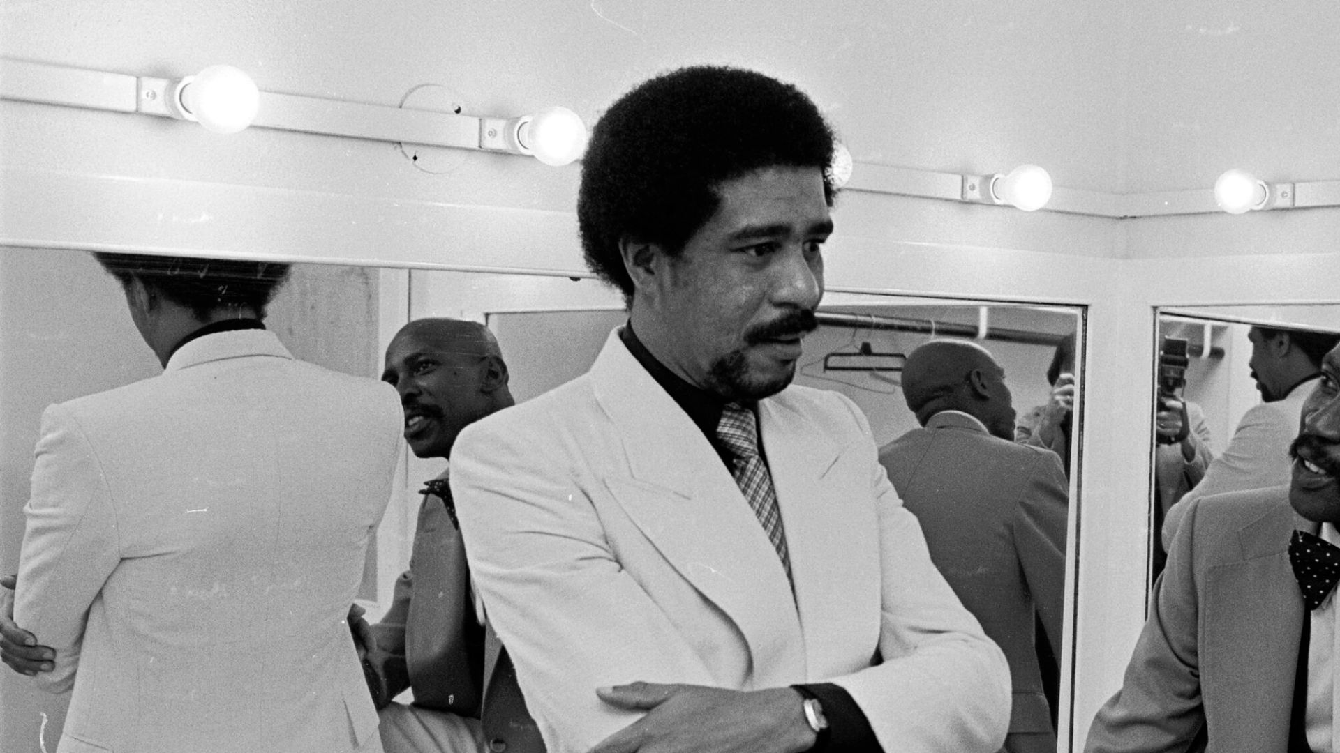 File:Richard Pryor and Lou Gossett Jr.jpg