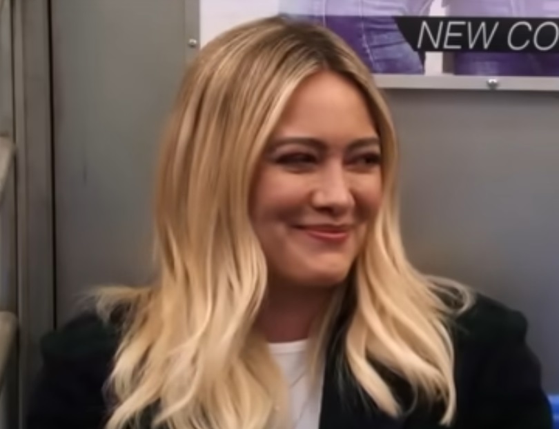 A visually captivating still taken from a pivotal moment in the television series How I Met Your Father (2022-2023)