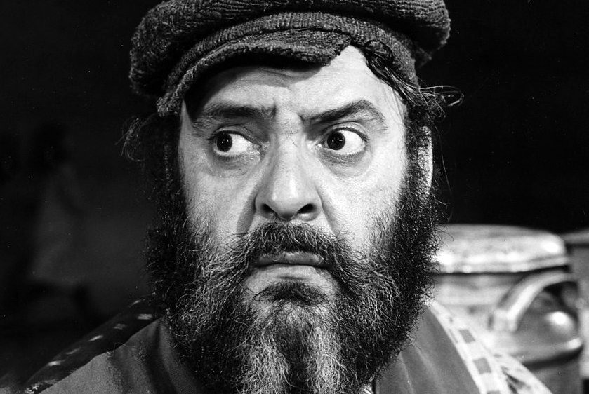 Zero Mostel as Tevye in the original Broadway production