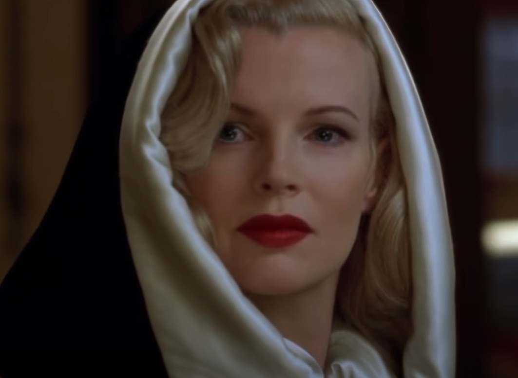 A visually captivating still taken from a pivotal moment in the film L.A. Confidential (1997)
