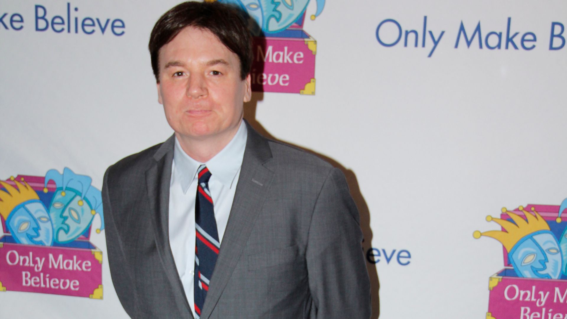 File:Mike Myers @ Make Believe On Broadway.jpg