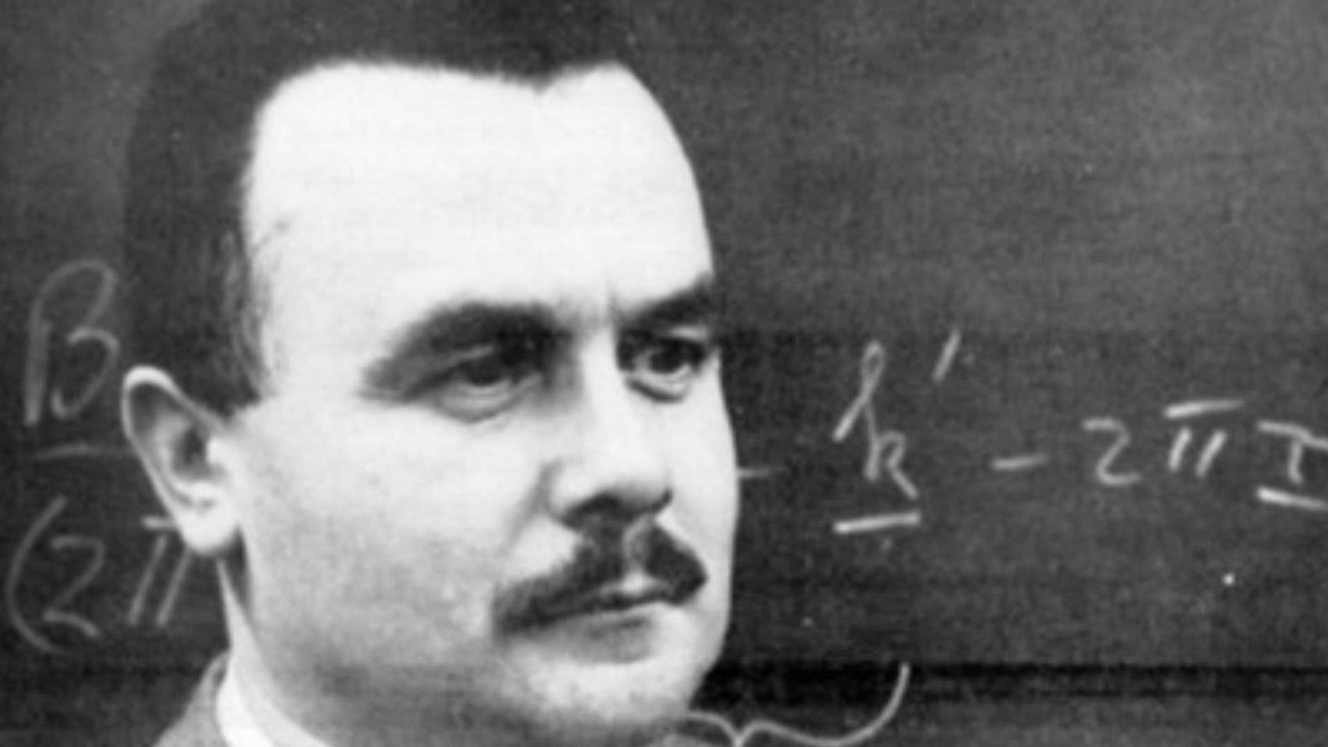 File:Bertram Brockhouse.jpg