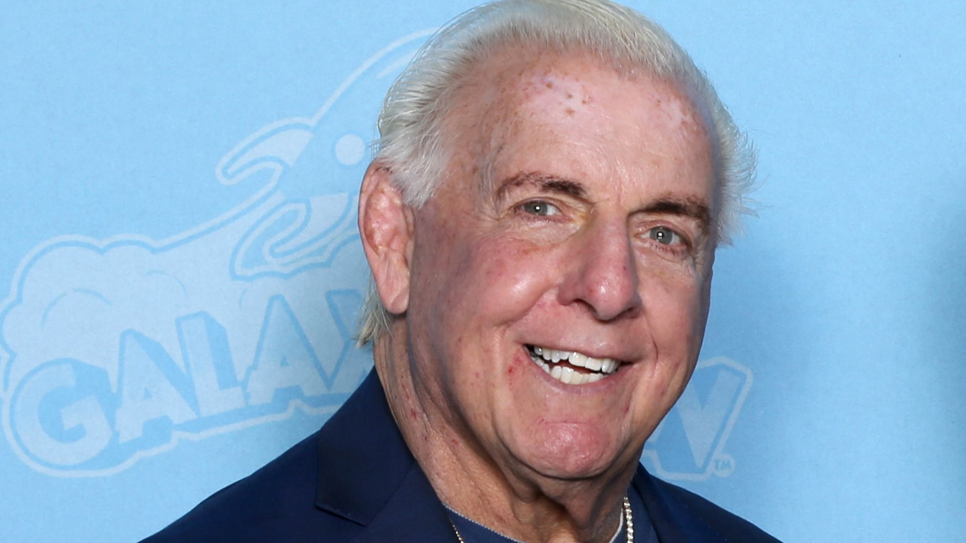 File:Ric Flair Photo Op GalaxyCon Louisville 2019.jpg