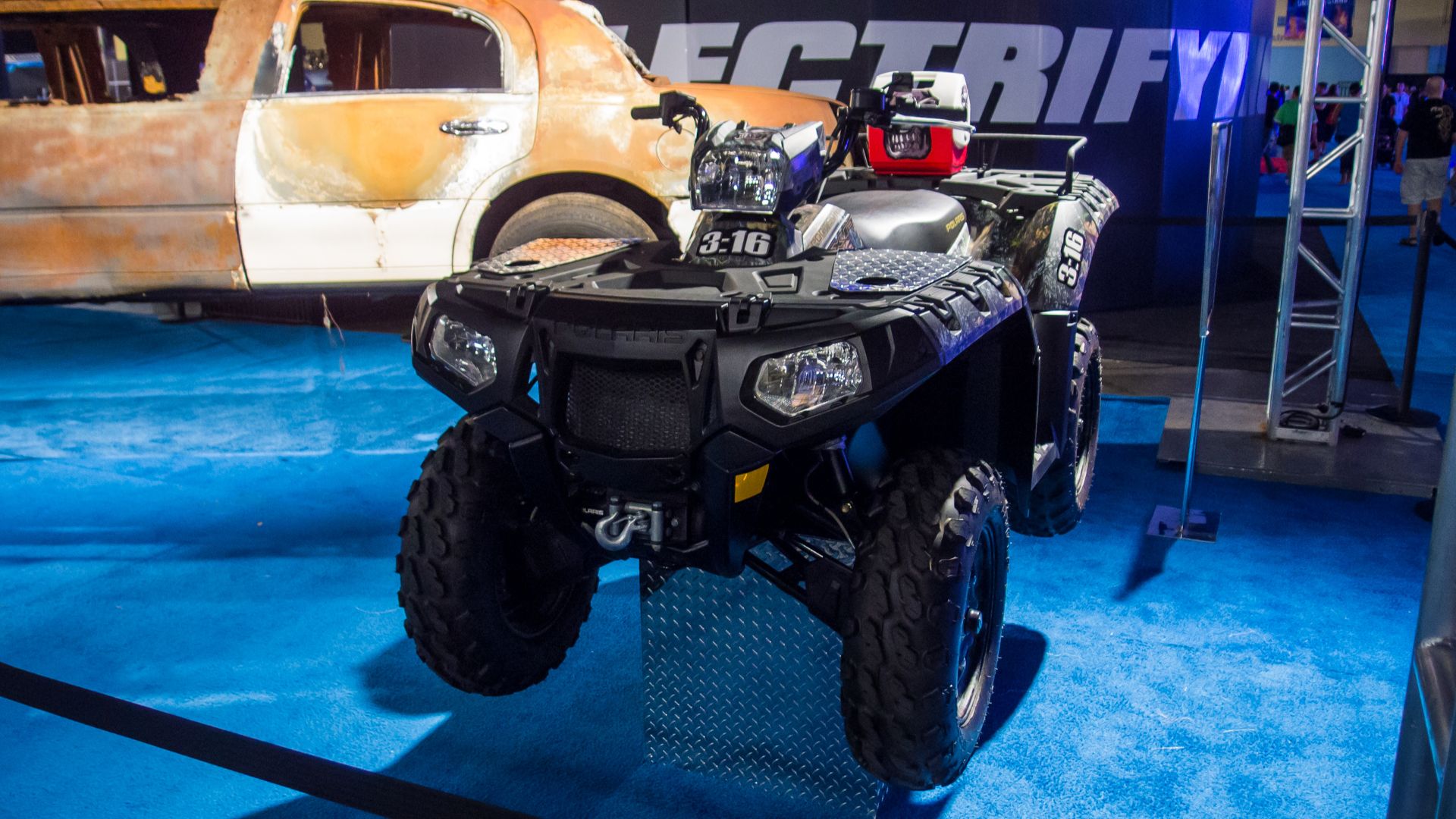 File:Wrestlemania Axxess 2012 - Stone Cold Steve Austin's 4x4 (7007067824).jpg