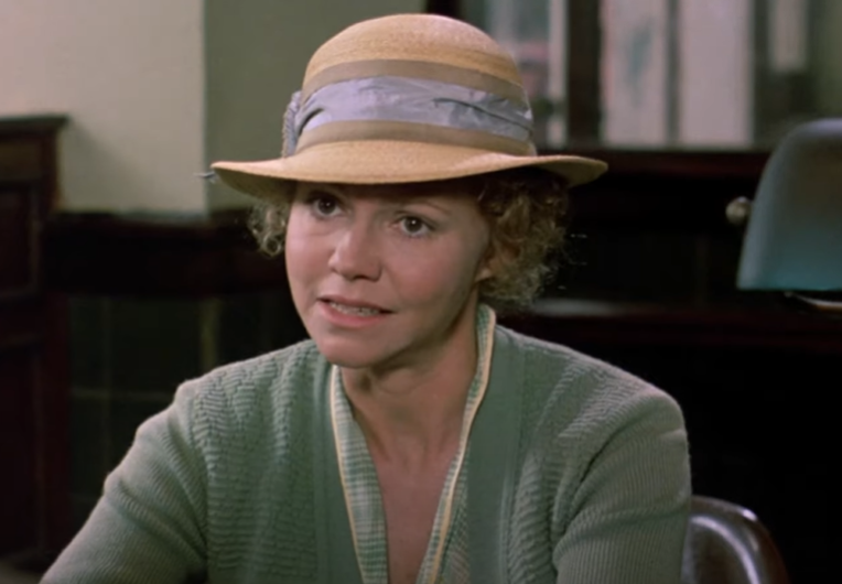 Screenshot of the movie Places in the Heart