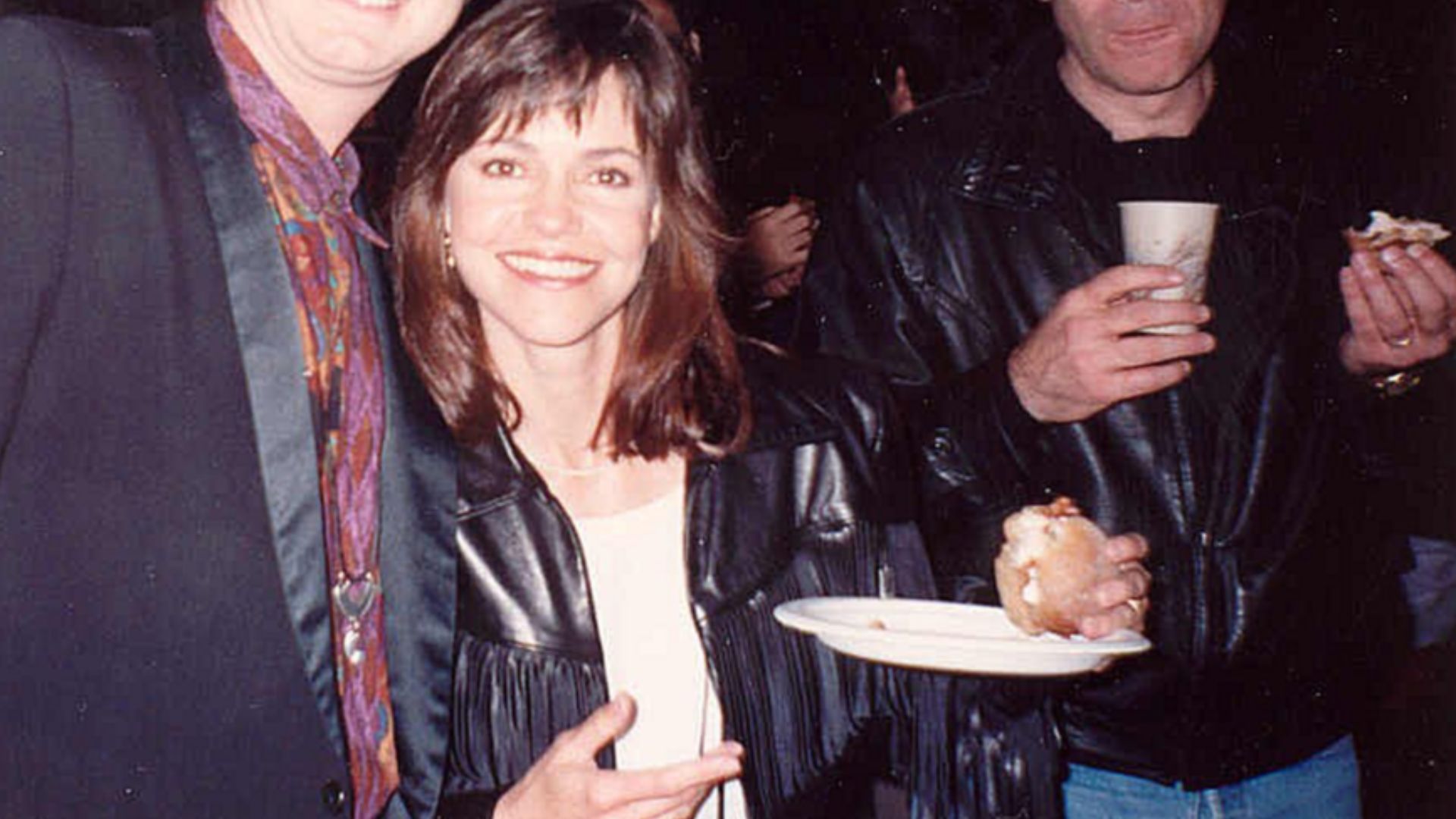 File:Sally Field (1990).jpg