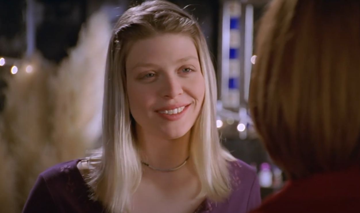 44 Times TV Writers Pulled The Plug, Leaving Fans Furious And Shows  Floundering, image size:1253x743