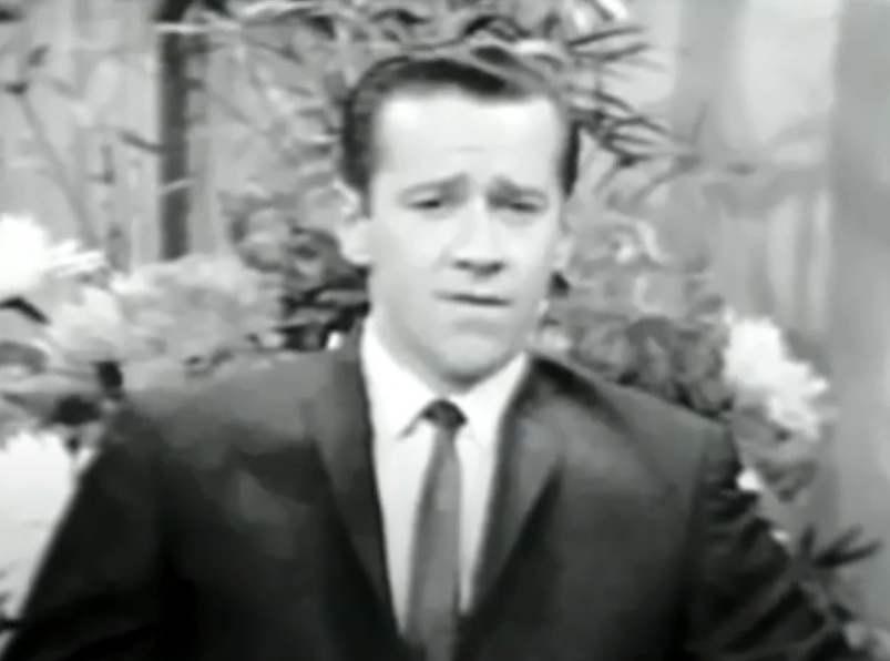 Screenshot from television series The Tonight Show Starring Johnny Carson (1962-1992)