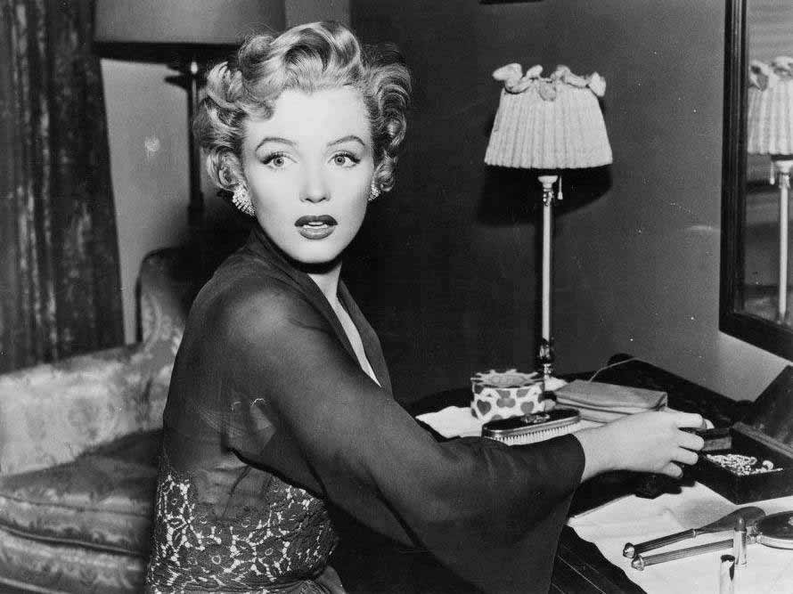 Monroe In Don't Bother To Knock (1952)