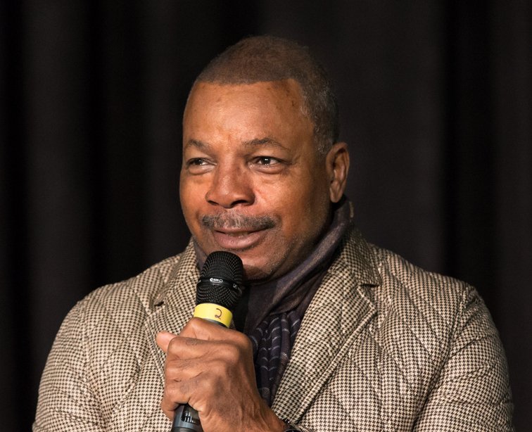 Carl Weathers speaks at the Calgary Comic Expo 2015.