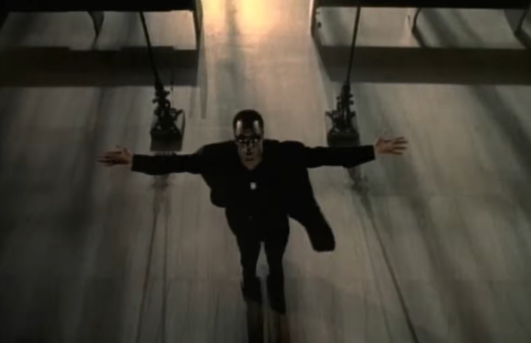 Screenshot from Puff Daddy [feat. The Notorious B.I.G. & Busta Rhymes] - Victory (Official Music Video)