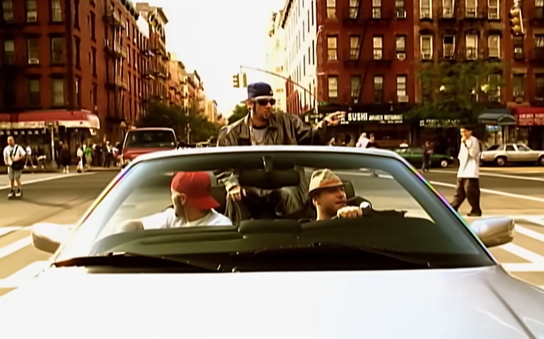 Screenshot from Limp Bizkit - Rollin' (Air Raid Vehicle)