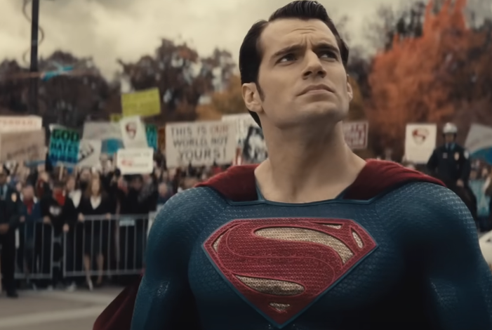 A screenshot from the movie Batman V Superman: Dawn Of Justice