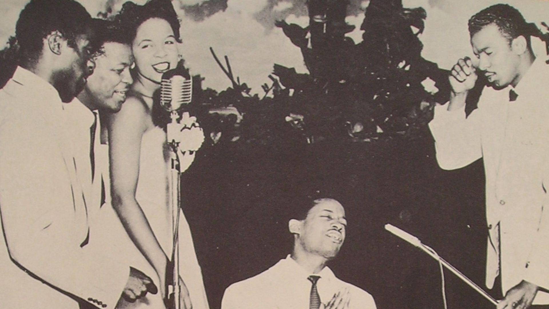 File:The Platters performing.jpg