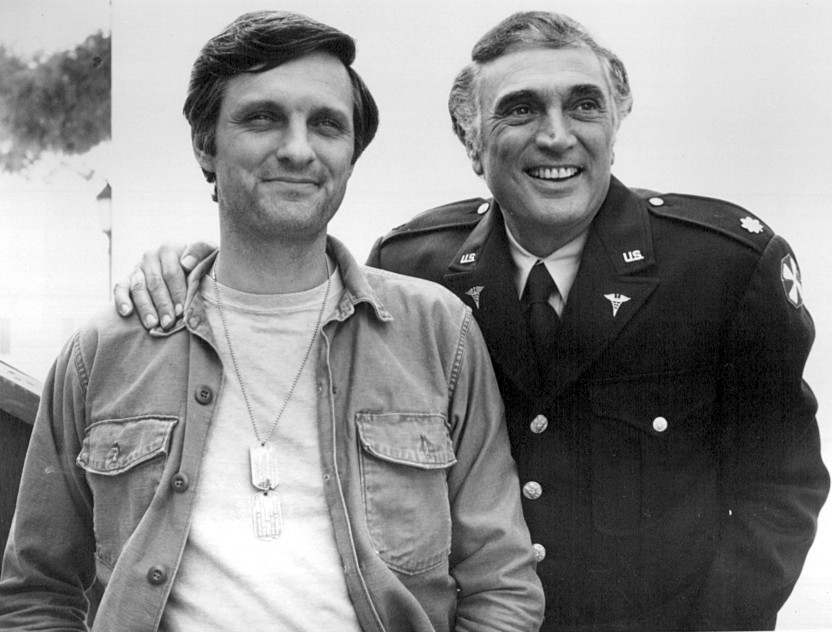 Alan Alda Robert Alda Mash 1975