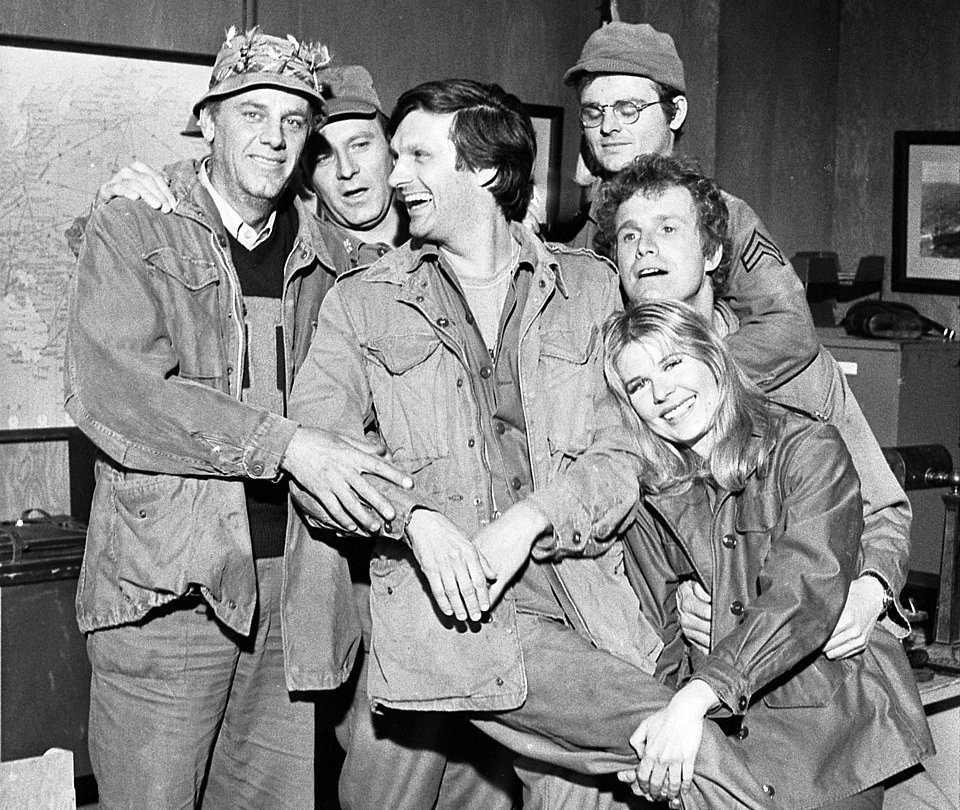 Cast Of Mash, 1973