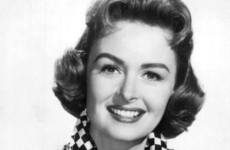 Donna Reed in black and white