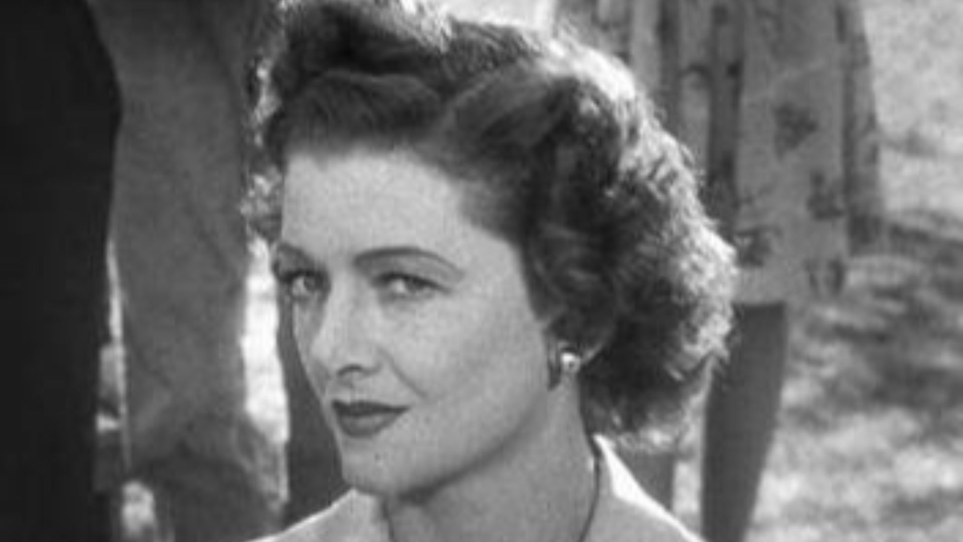 File:Myrna Loy - the bachelor and the bobby-soxer.jpg