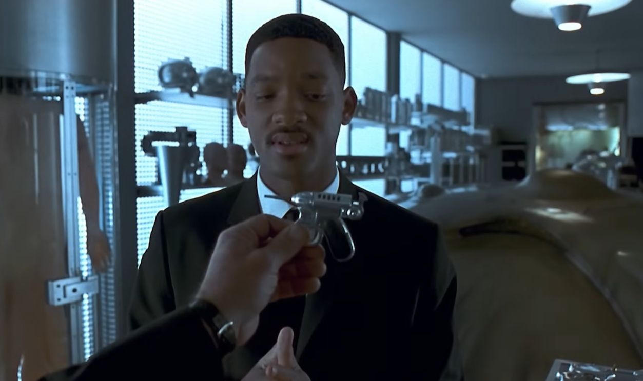 Will smith given a weapon