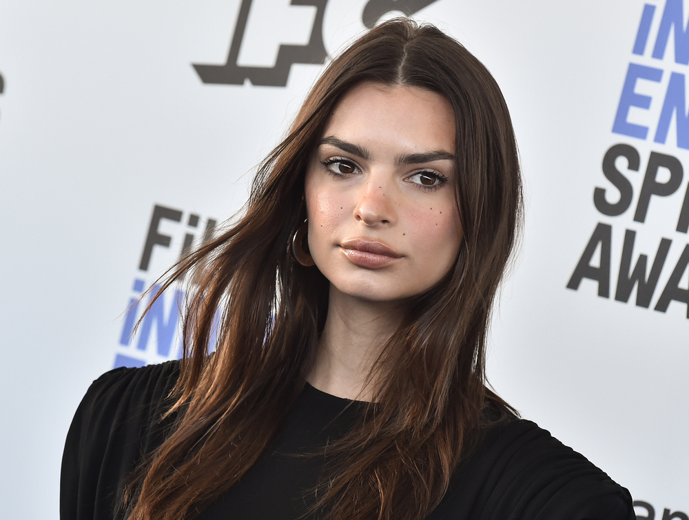 Portrait Photo of American Actress and fashion model Emily Ratajkowski