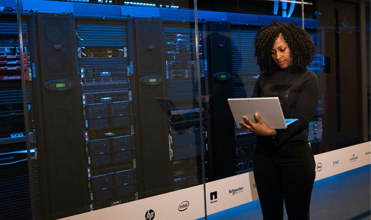 Cloud Architect Lady 