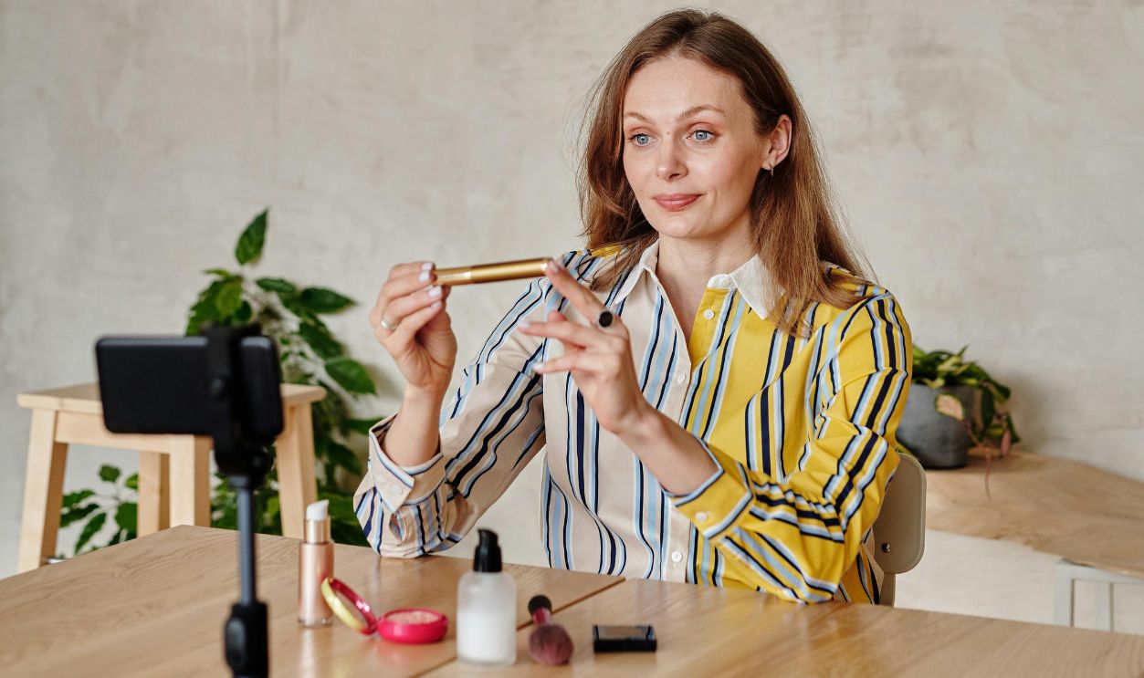 Social Media Influencer