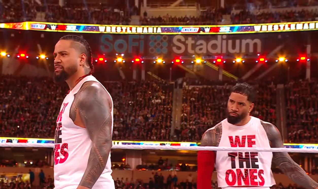 Sami Zayn & Kevin Owens Vs The Usos