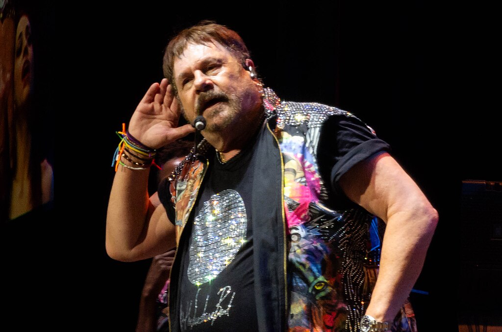 KC and the Sunshine Band performing at Caesars Windsor