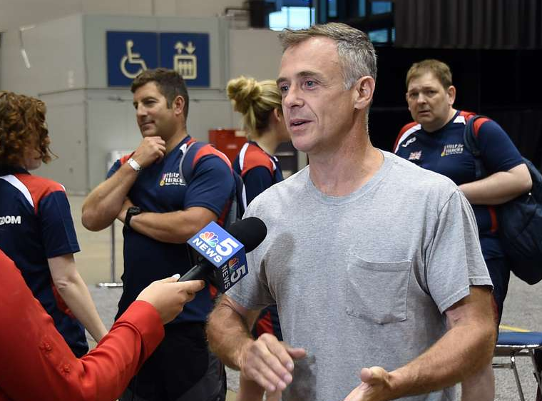 Actor David Arquette poses for a photo during a USO visit to Chicago.