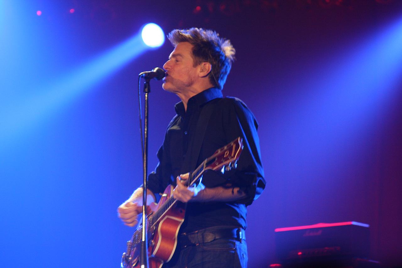 Bryan Adams In Peterborough 2009
