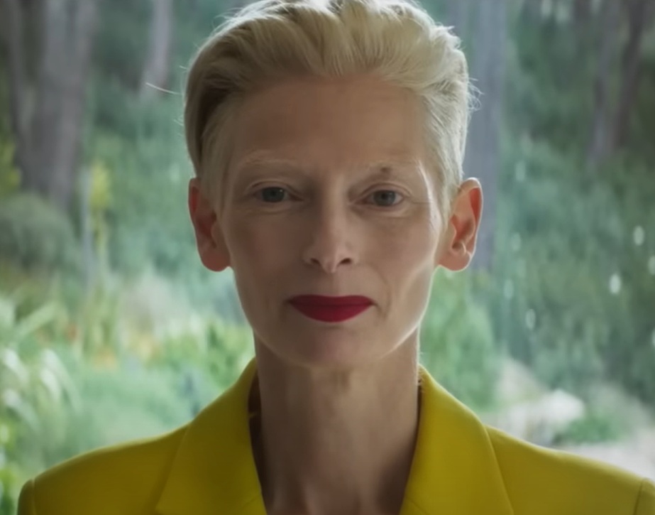 A visually captivating still taken from a pivotal moment in the film The Room Next Door (2024)