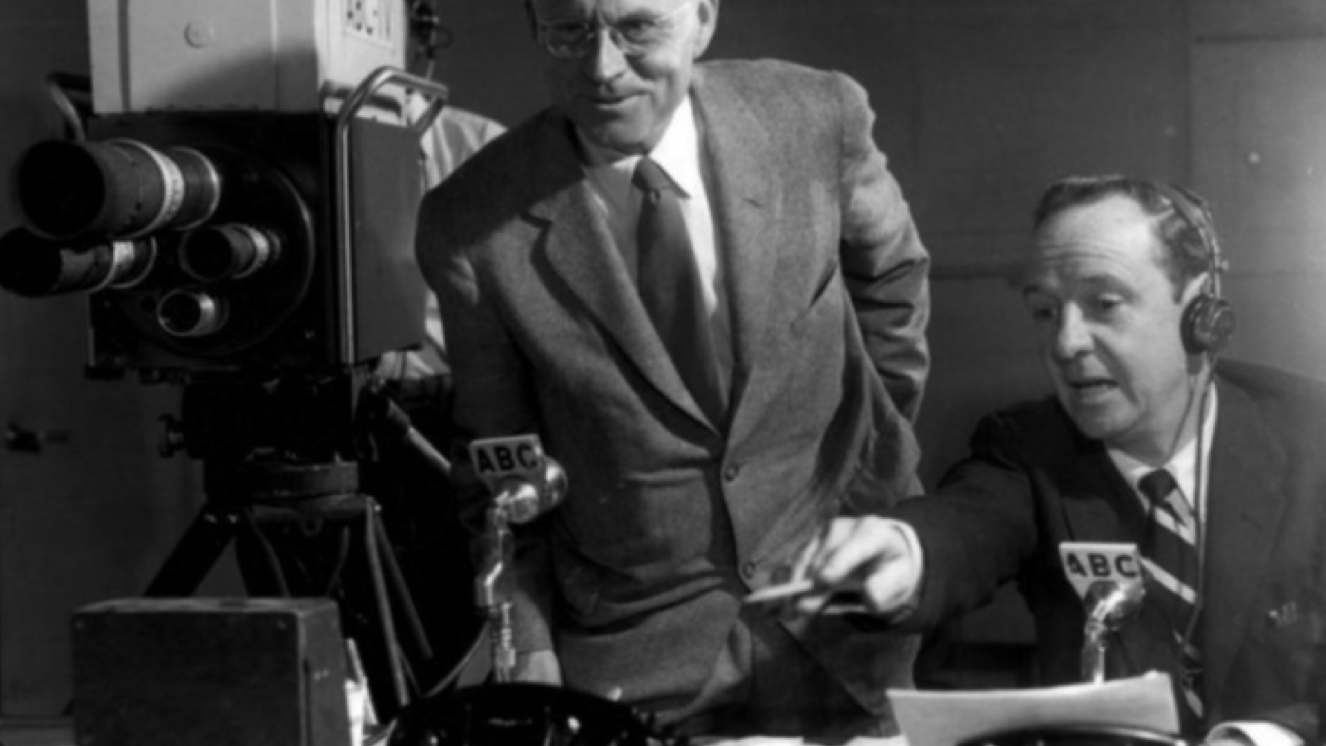 File:John Daly News 1956.JPG