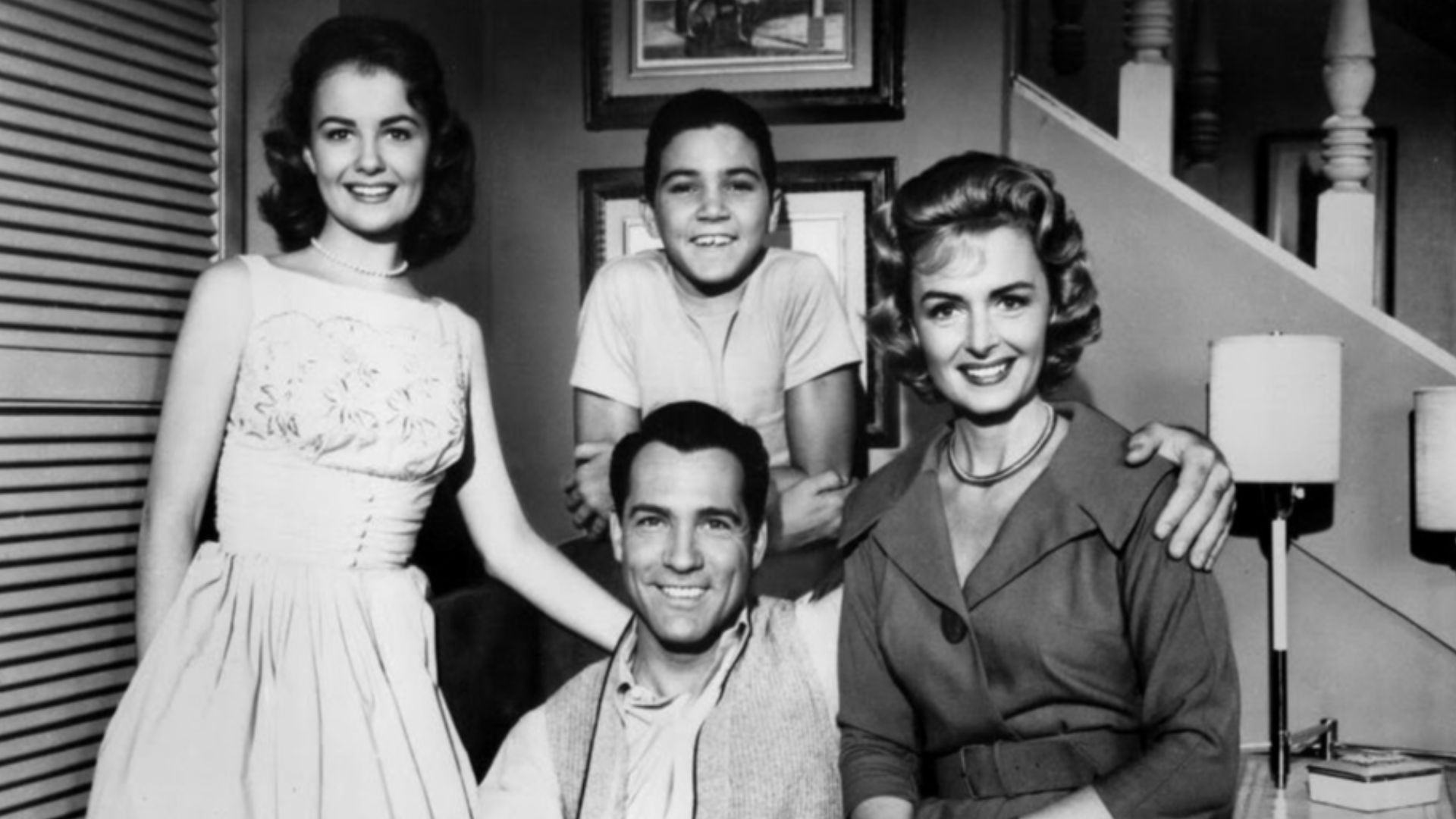File:Donna Reed Show Cast 1960.JPG