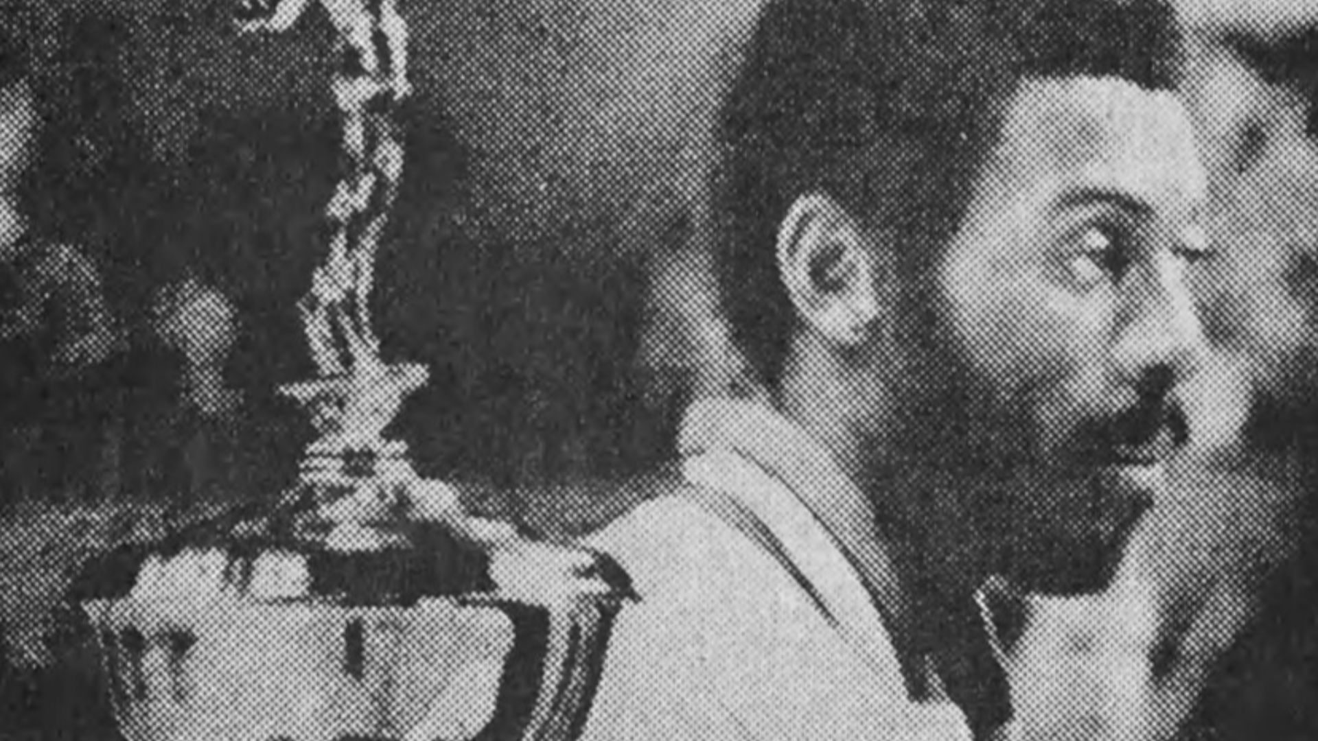 File:Bob McAdoo MVP.jpeg