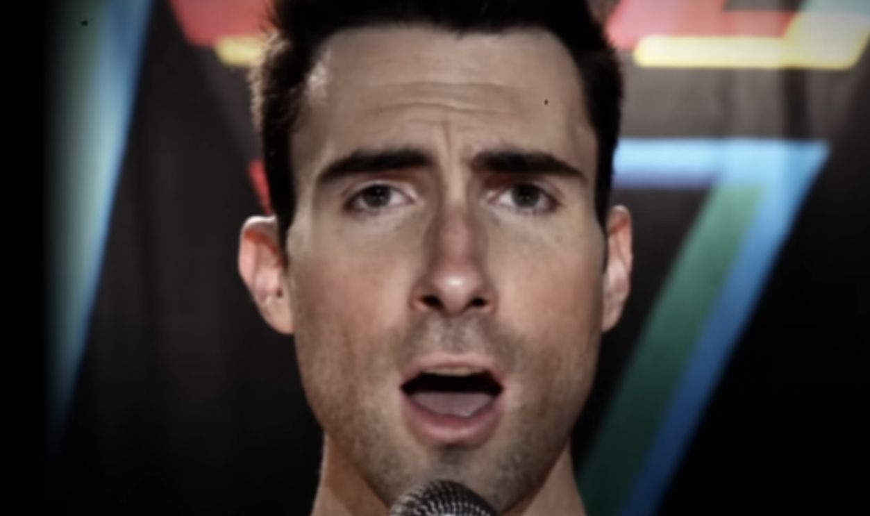 "Moves Like Jagger" By Maroon 5 Ft Christina Aguilera