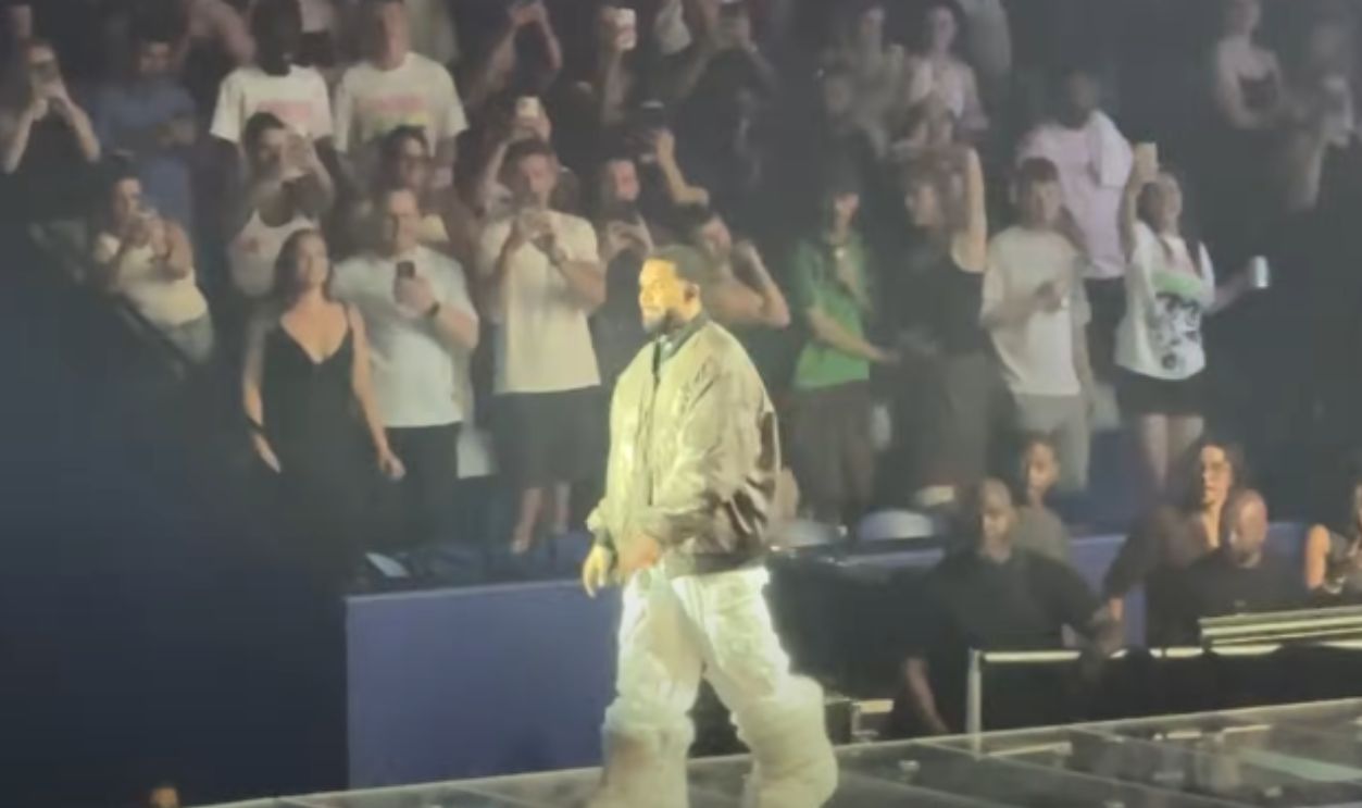 "Taylor Made Freestyle" By Drake