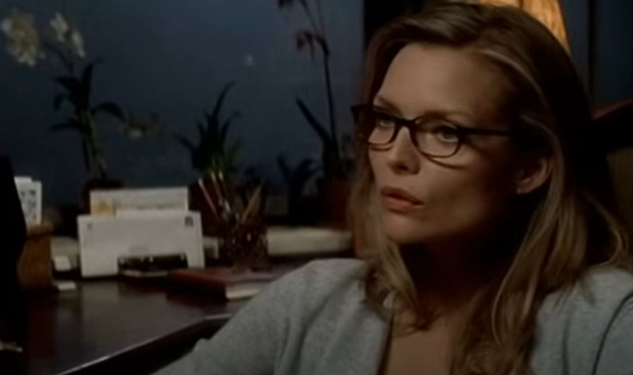 What Lies Beneath (2000)