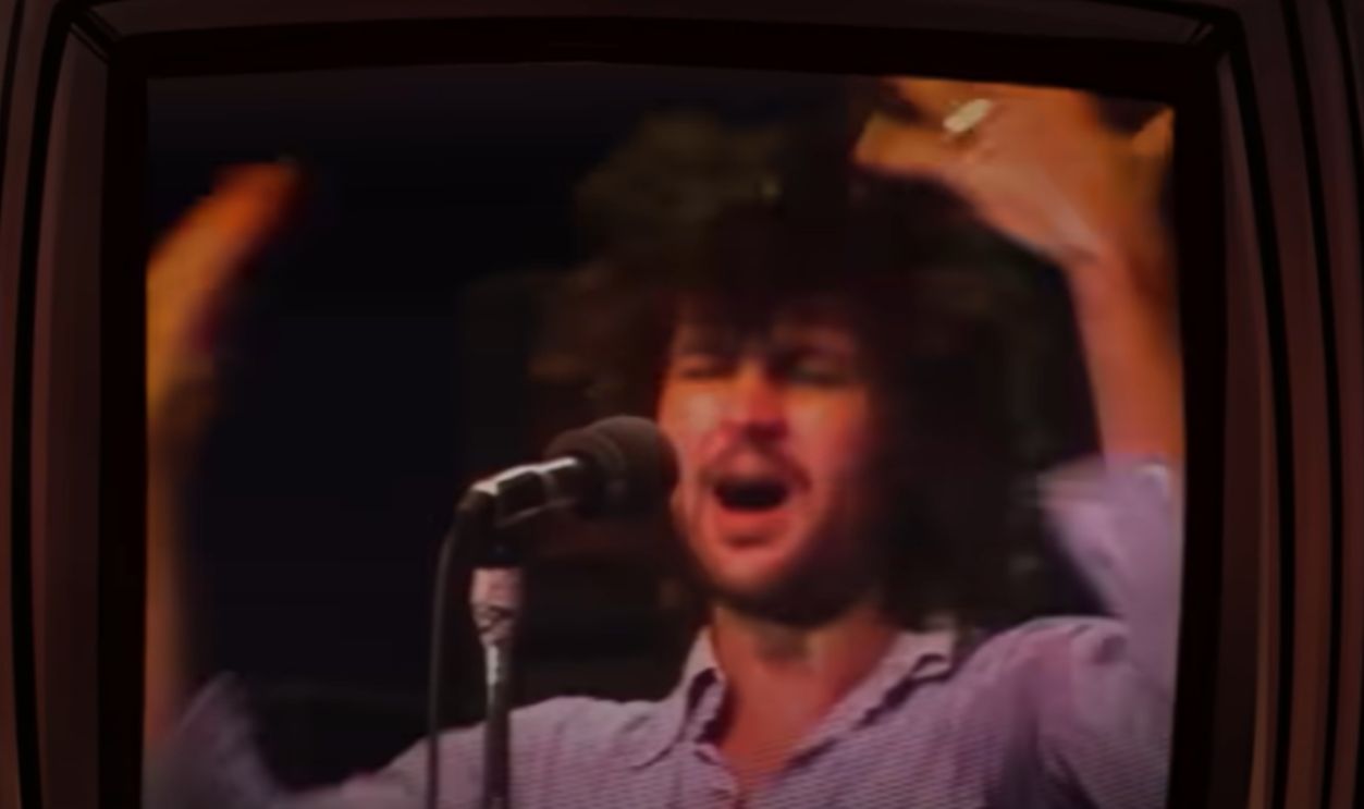 "Smoke On The Water" (Deep Purple)