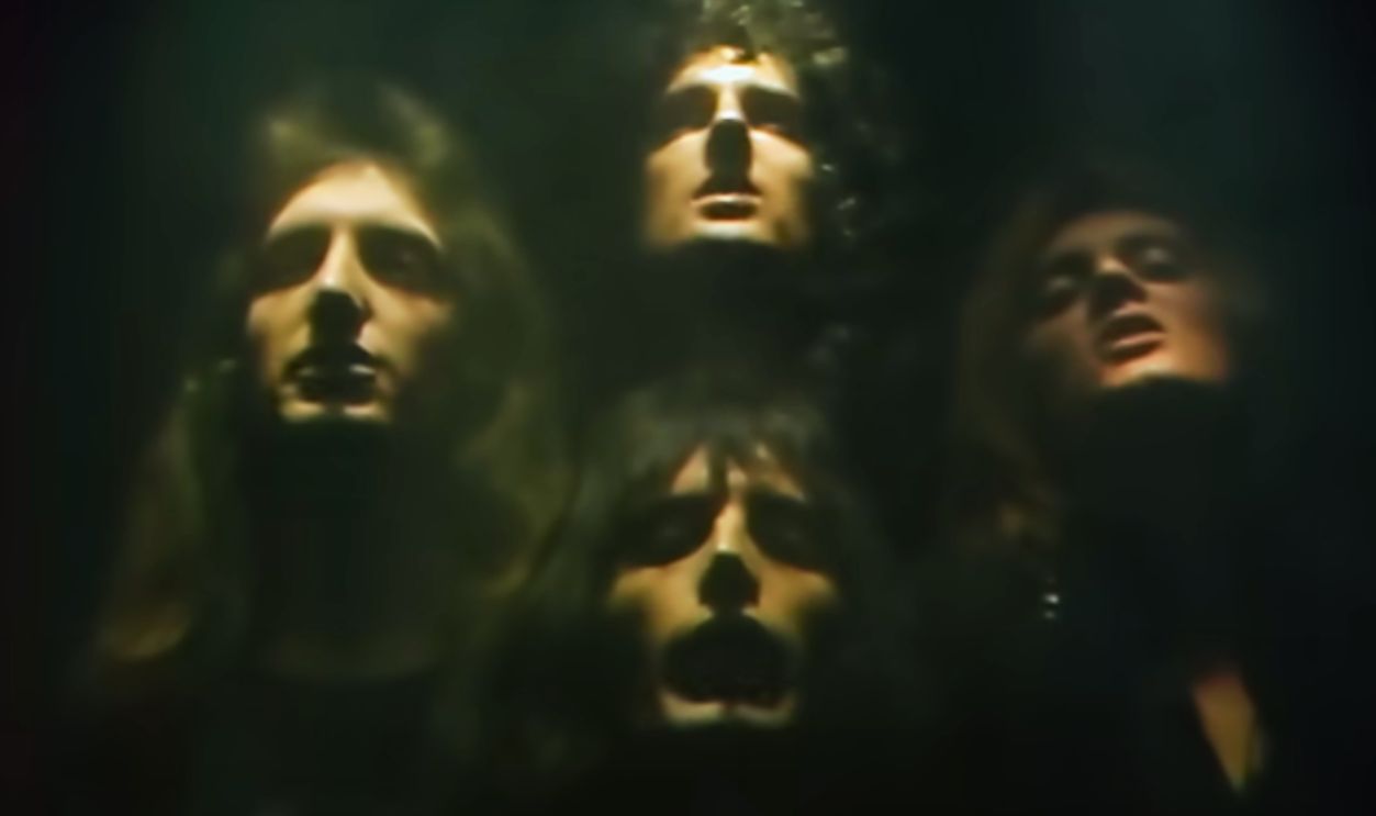 "Bohemian Rhapsody" (Queen)