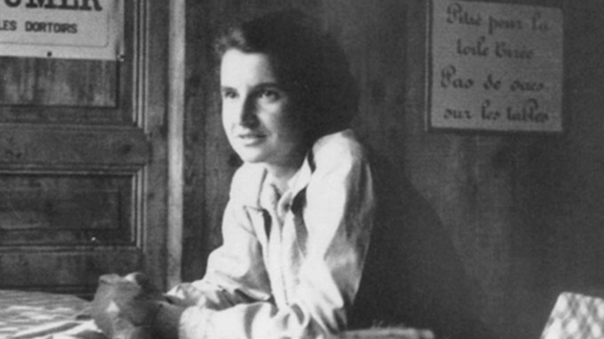 File:Rosalind-franklin-in-paris.jpg