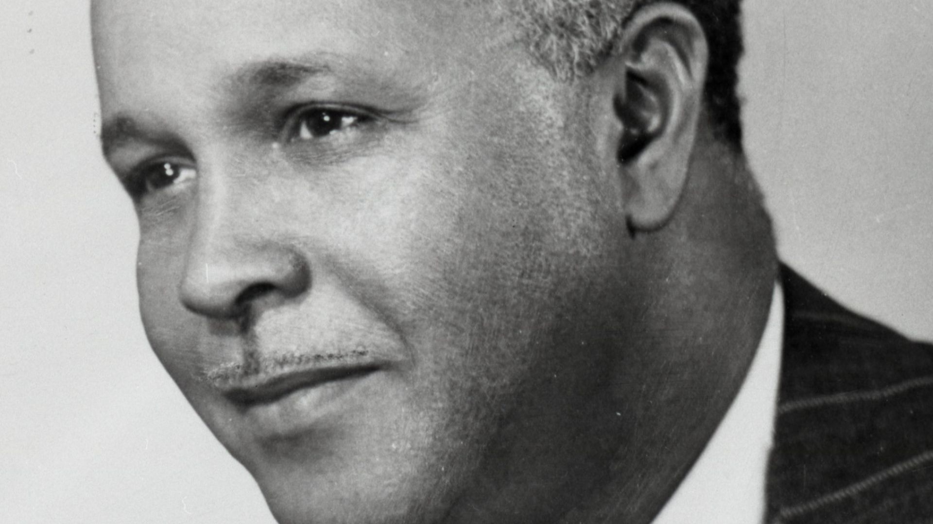 File:Portrait of Percy Lavon Julian (1899-1975) - DPLA - 298e83485c317af78ea8ee0c5e4d322c.jpg