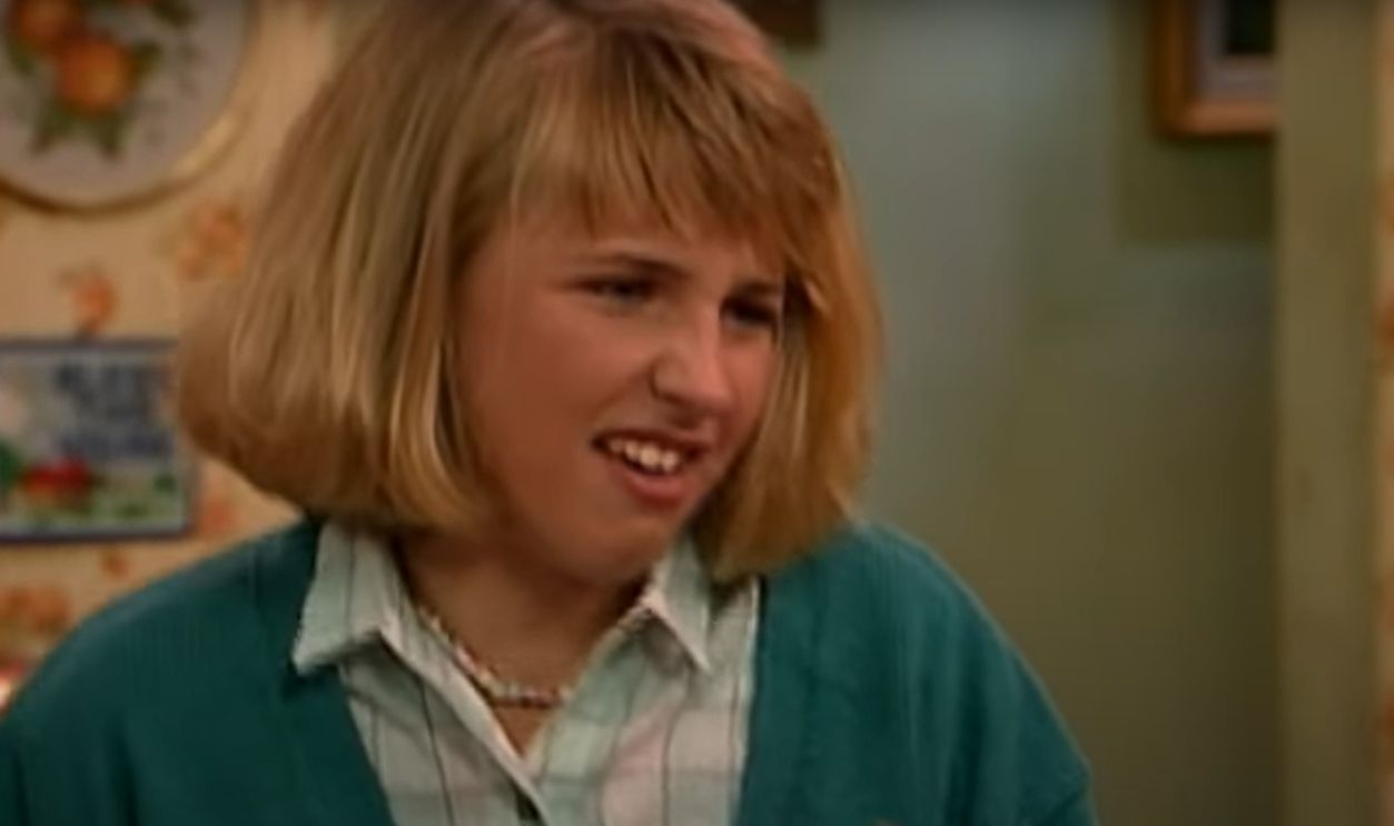 Sarah Chalke As Becky Conner And Andrea In Roseanne