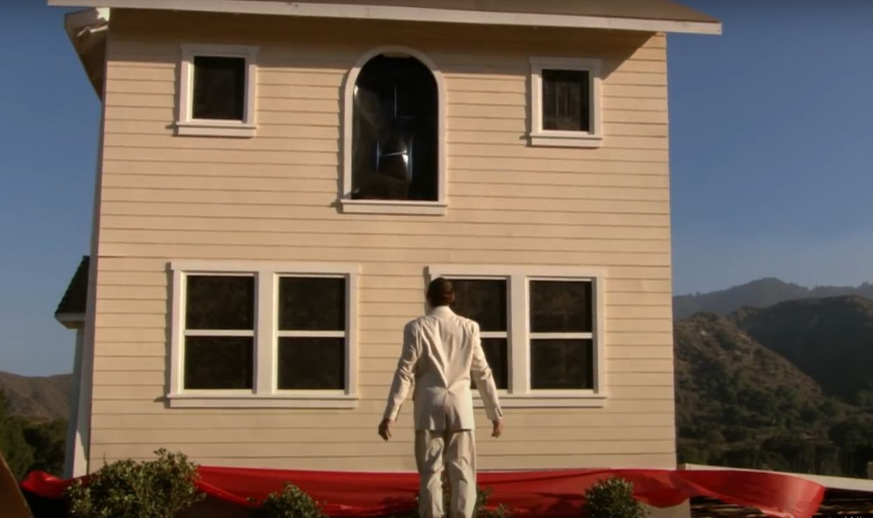 Gob Presents A Second Model Home - Arrested Development