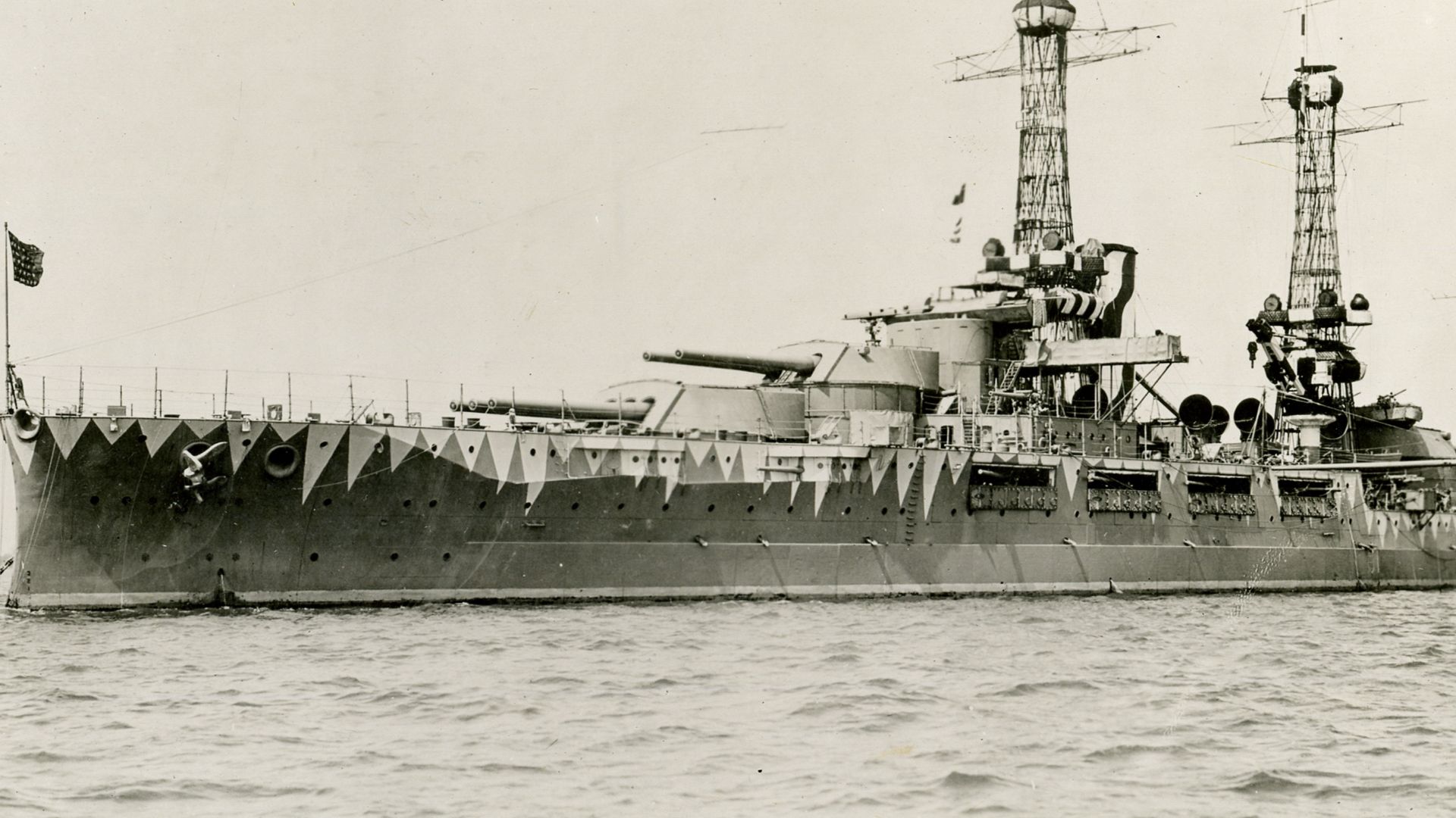 File:USS Oklahoma BB-37.jpg