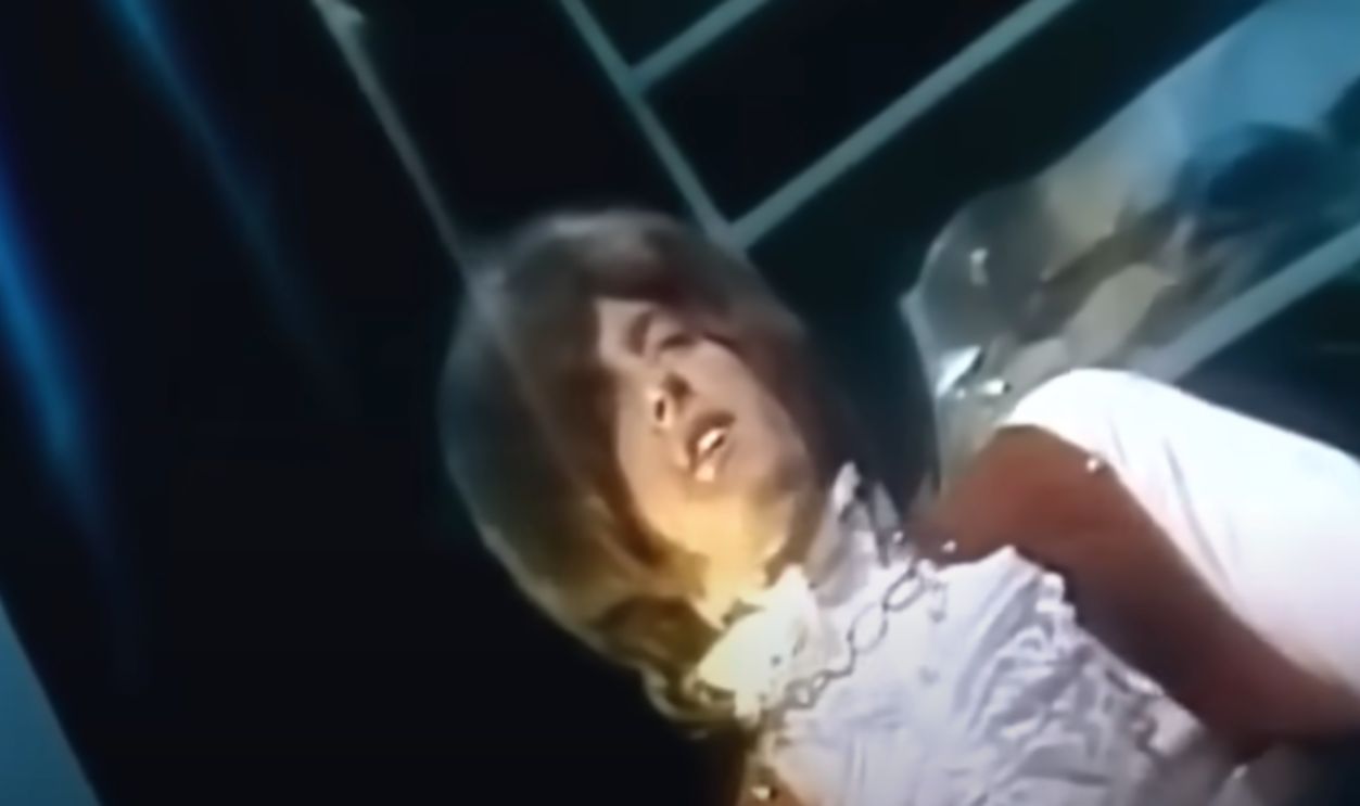 "Crimson and Clover" (Tommy James and the Shondells)